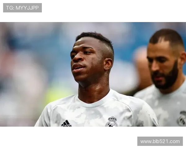 希勒评选英超第9轮最佳阵容姆伯莫与扎卡领衔佳夫范德芬入选